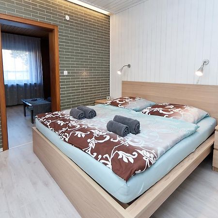 Ferienwohnung Yvonne Oberhausen  Esterno foto